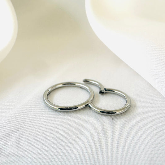 Hinged Segment Ring - Velvet Vista