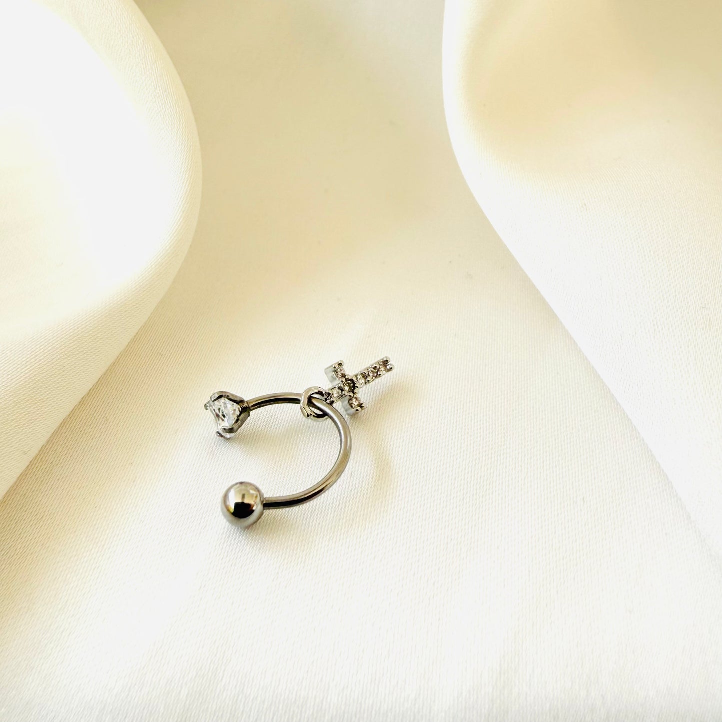 Ohrstecker Kreuz Anhänger - Velvet Vista