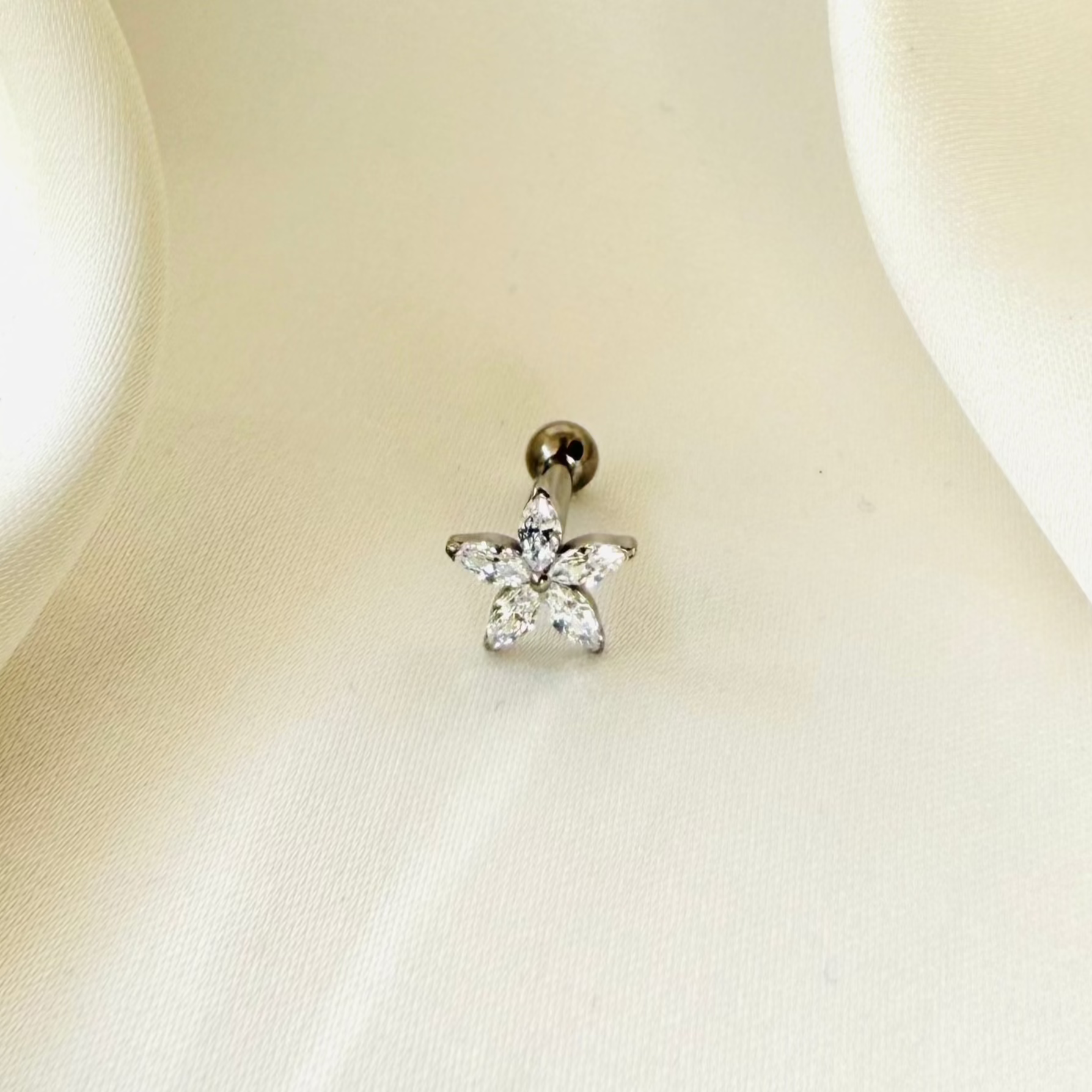 Titan Labret Kristallstern - Velvet Vista