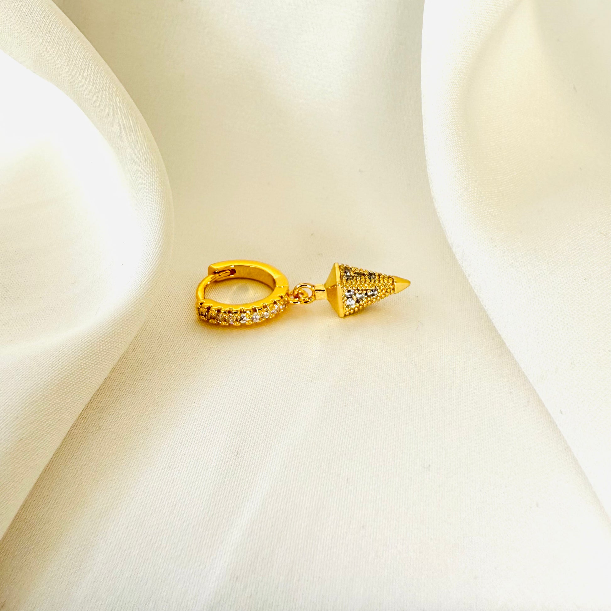 Ohrring Kegel Gold - Velvet Vista