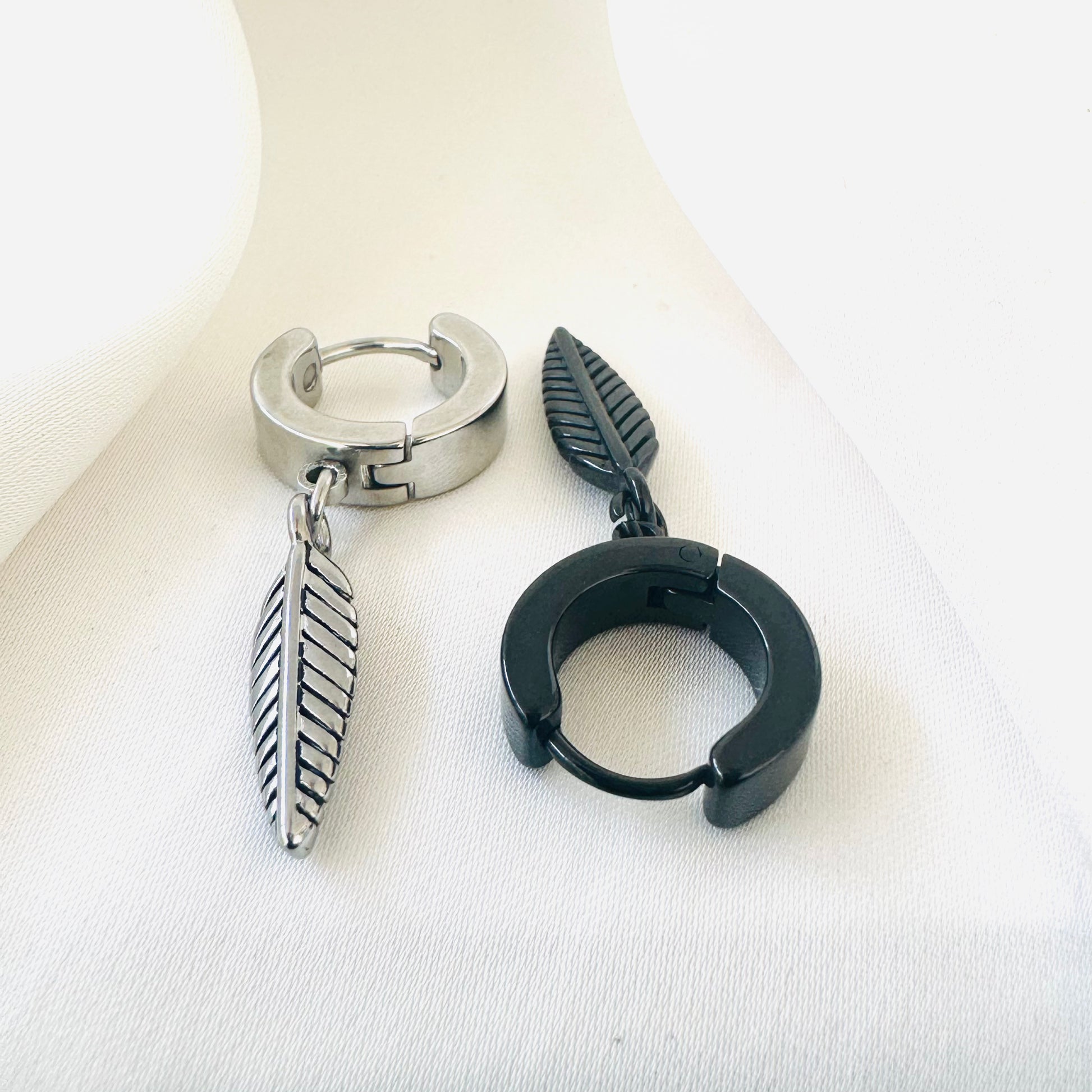 Feder & Kreuz Bundle - Velvet Vista