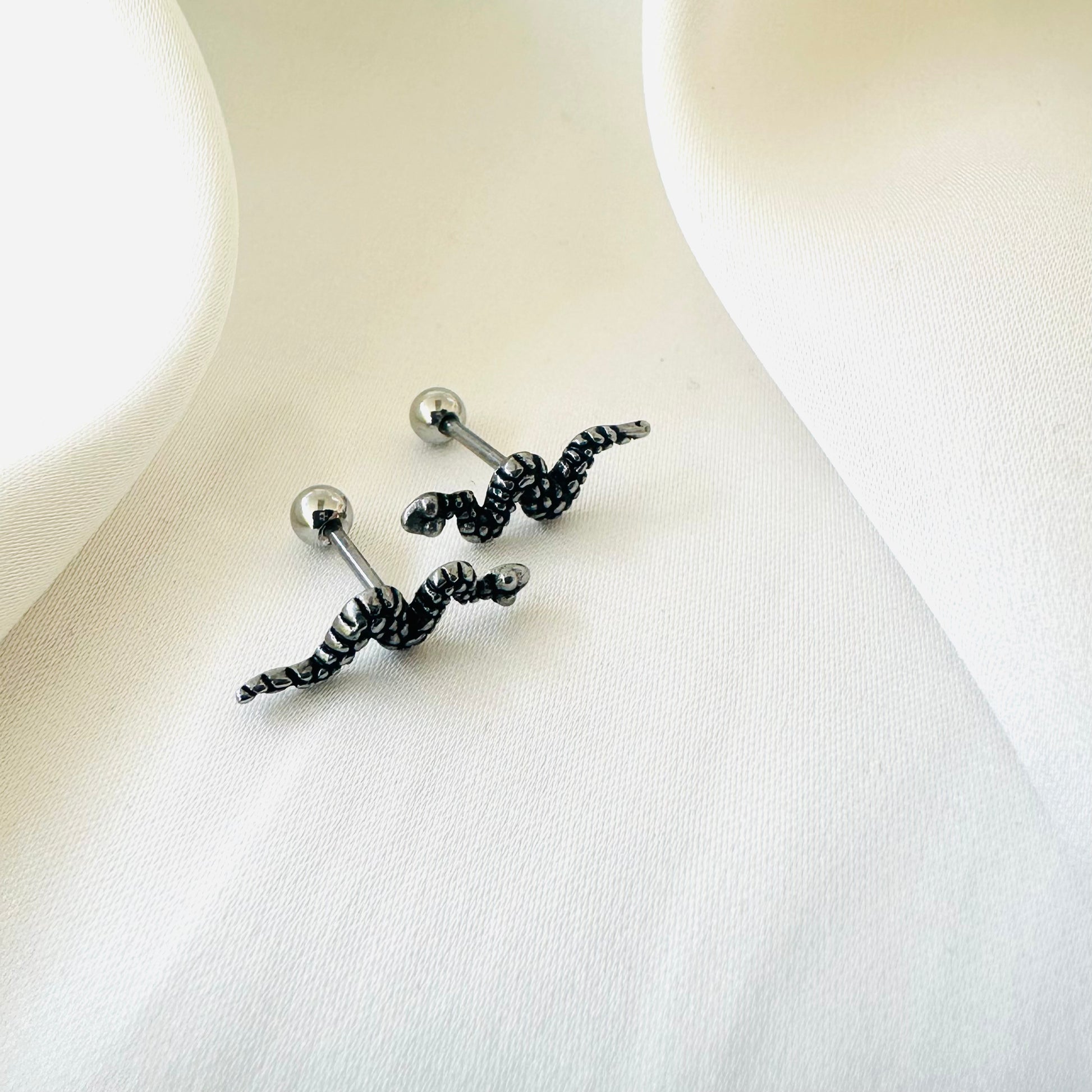 Schlangen Labret Kugel - Velvet Vista